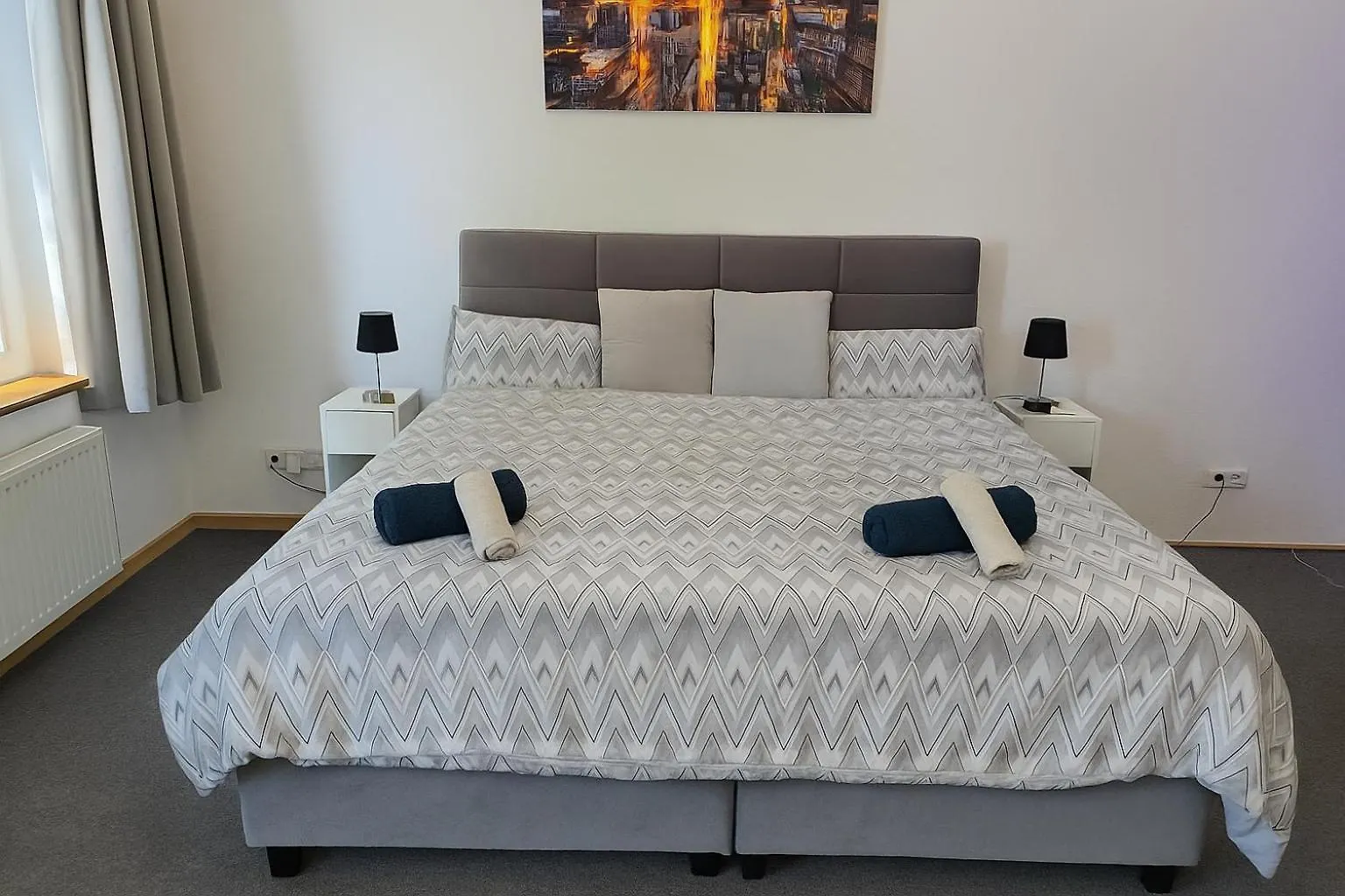 Luxury Apartment Center Of Duesseldorf